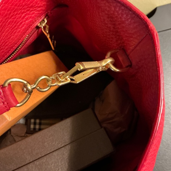 Miu Miu Red Vitello Daino Shopping Tote Bag - Picture 10 of 11